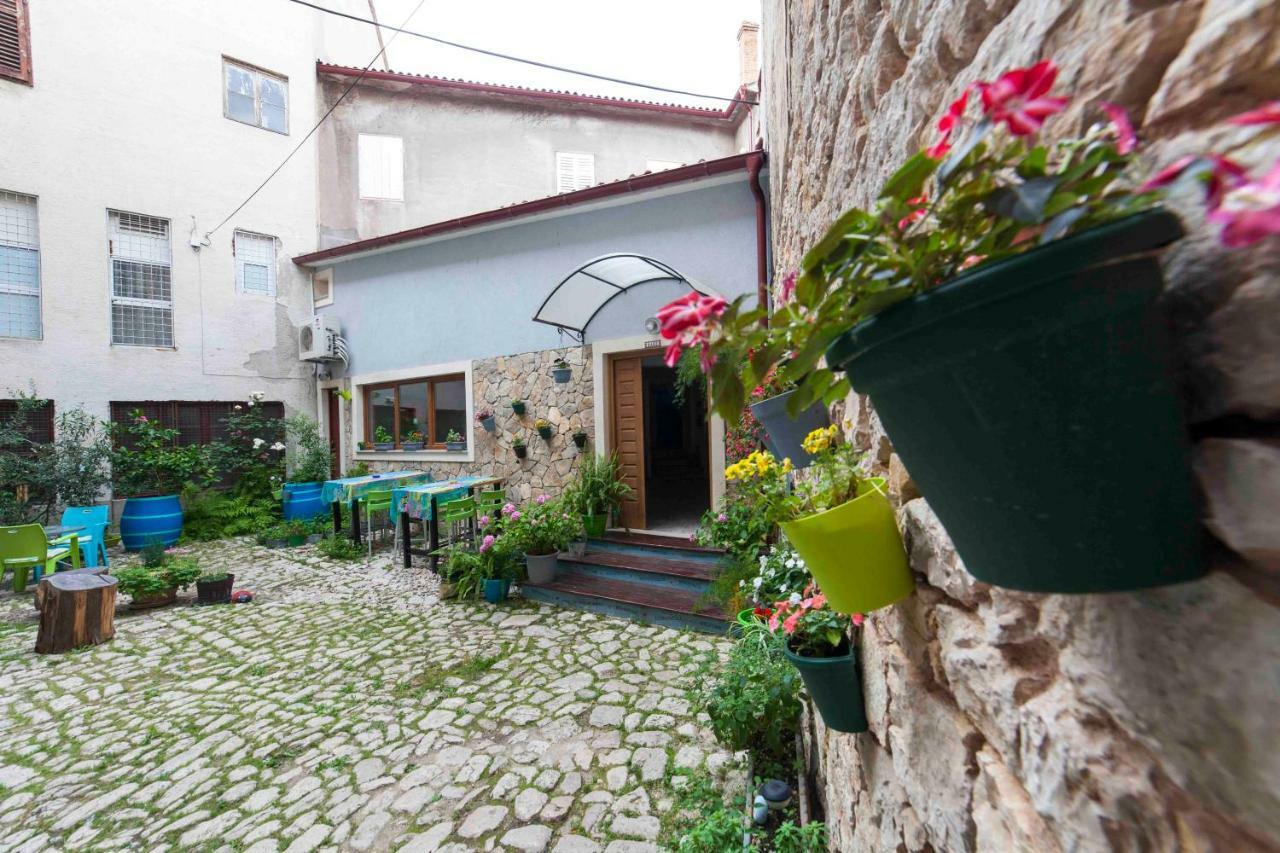 Hostel Mare Šibenik Exterior foto